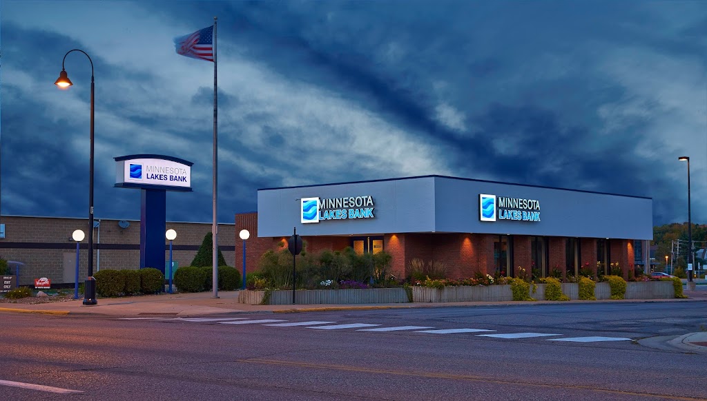 Minnesota Lakes Bank | 2290 Commerce Blvd, Mound, MN 55364, USA | Phone: (952) 472-5556