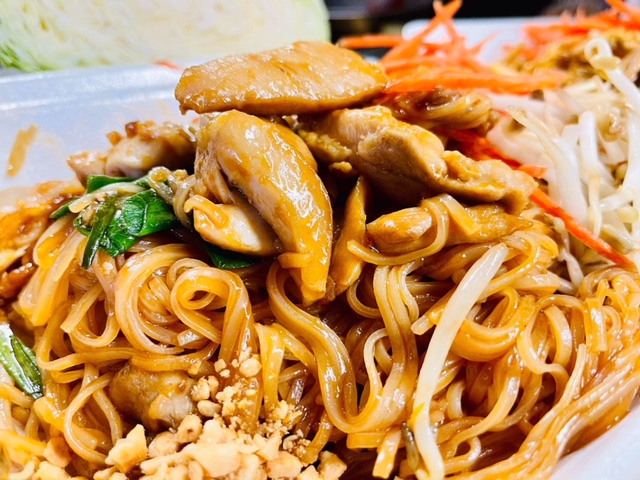 Thai Food Truck Express - Punaluu | 53-534 Kamehameha Hwy, Hauula, HI 96717, USA | Phone: (808) 308-4392