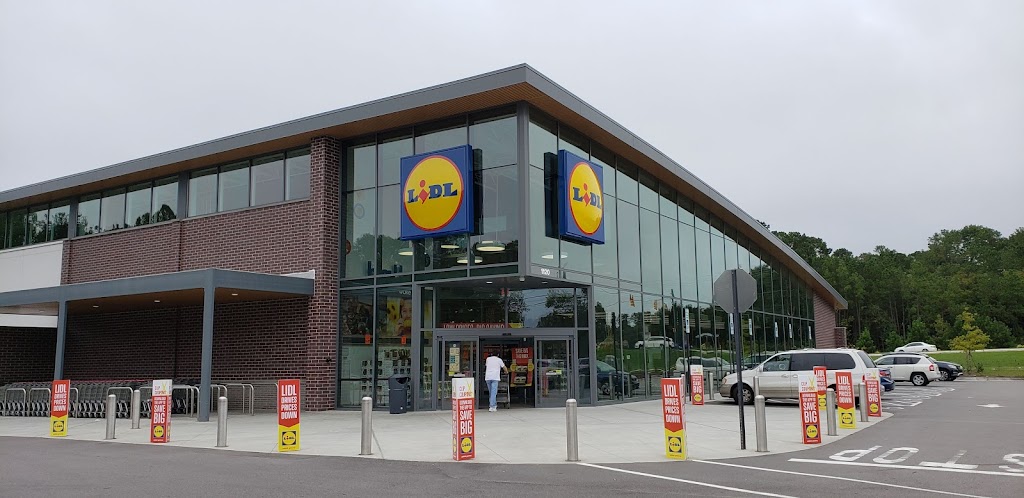 Lidl | 1120 S Main St, Wake Forest, NC 27587, USA | Phone: (888) 654-3515