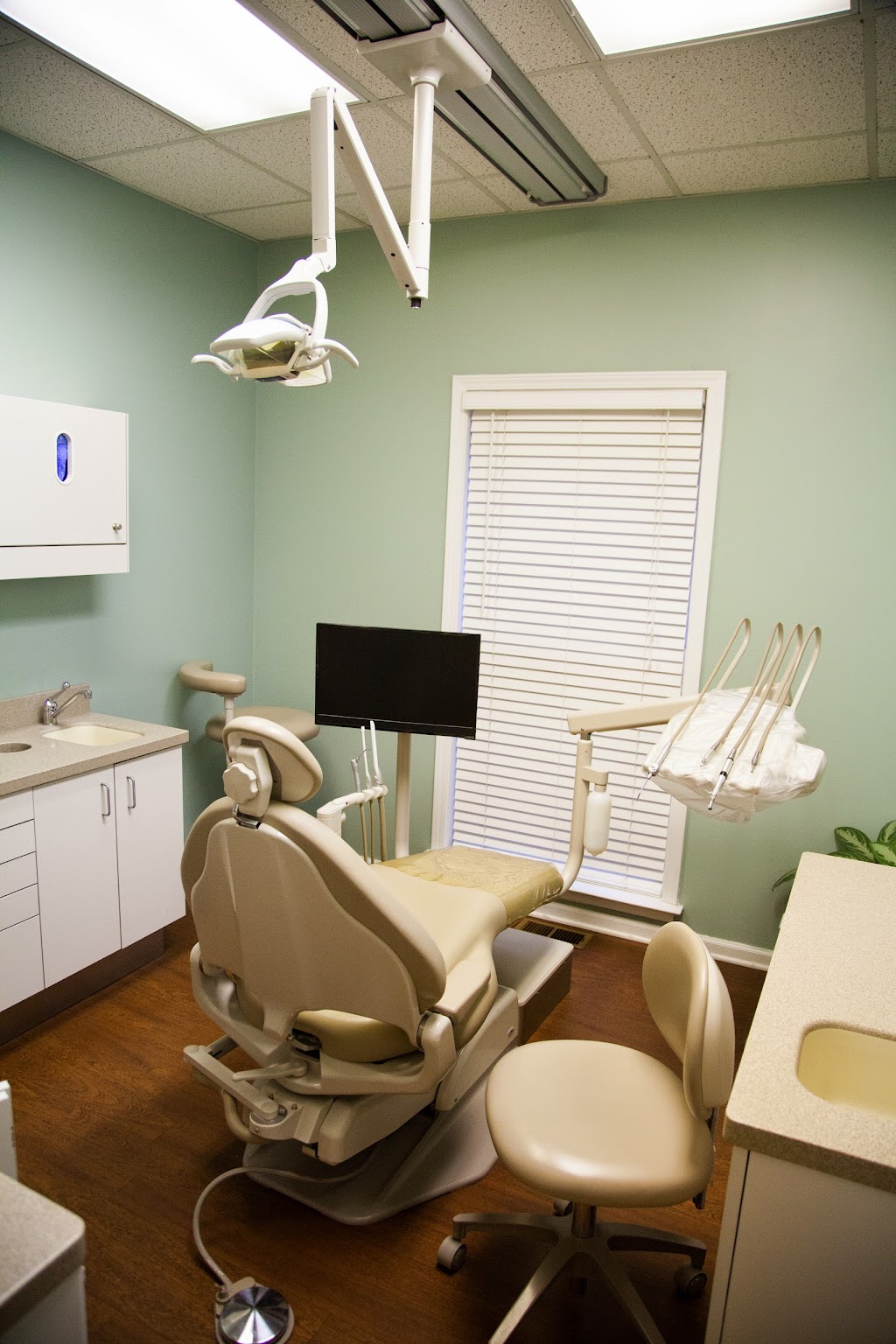 Jennifer L. McCoy DDS | 365 W Pike St STE 101, Lawrenceville, GA 30046, USA | Phone: (770) 963-2424