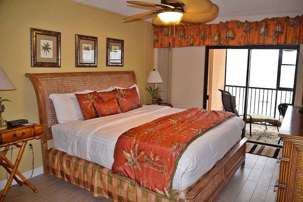 Villa Madeira Vacation Rentals | 13720 Gulf Blvd, Madeira Beach, FL 33708, USA | Phone: (727) 480-3000