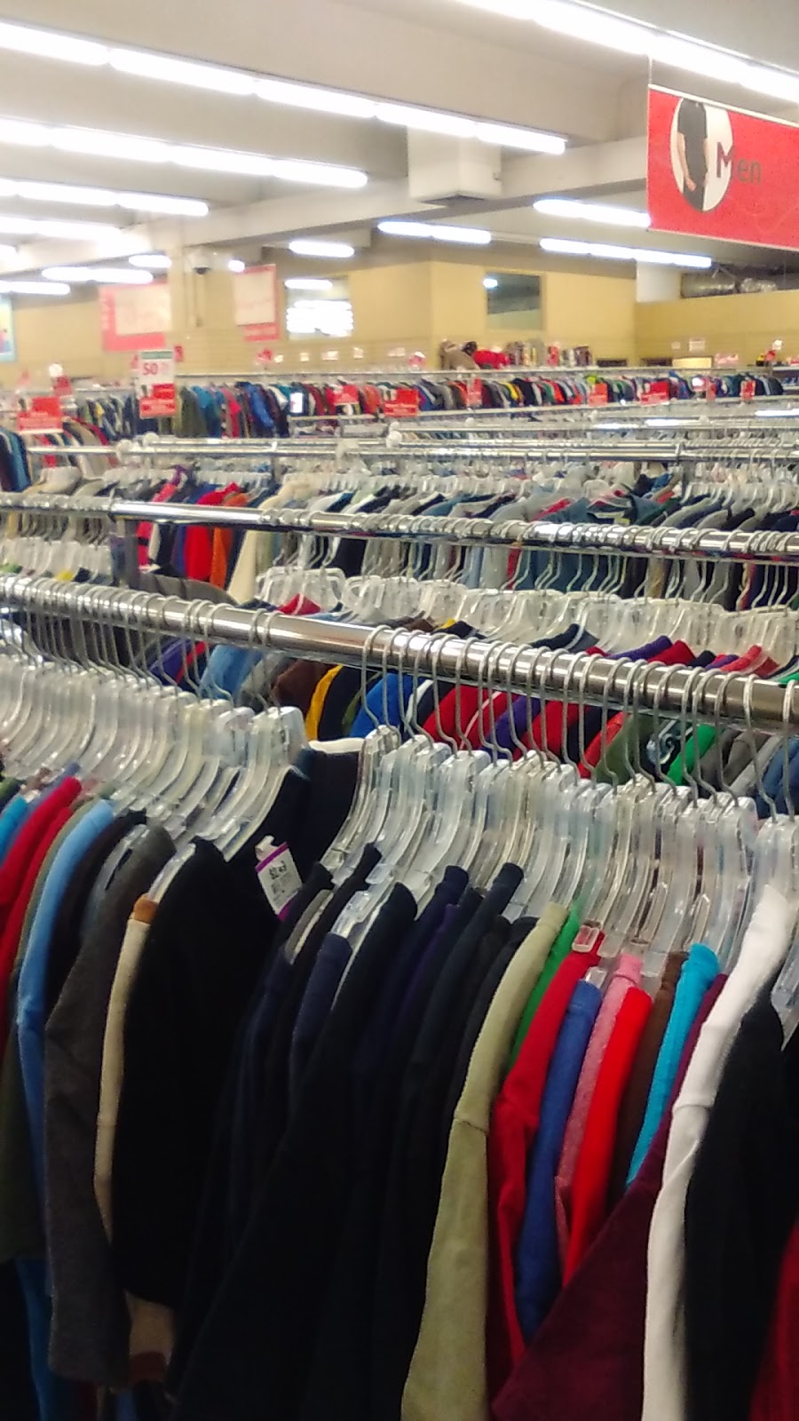 Savers | 2625 W Bethany Home Rd, Phoenix, AZ 85017 | Phone: (602) 242-4288