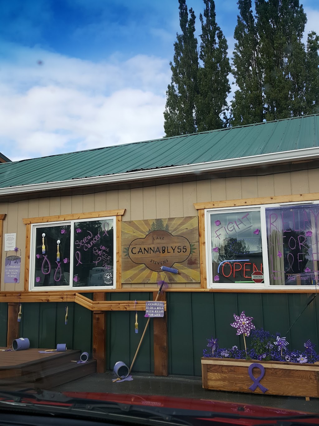 Cannablyss | 2705 Hartford Dr, Lake Stevens, WA 98258, USA | Phone: (425) 374-8106