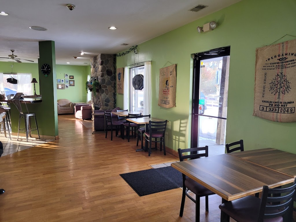 Evergreen CoffeeHouse | 26395 Forest Blvd N, Wyoming, MN 55092, USA | Phone: (651) 408-8505