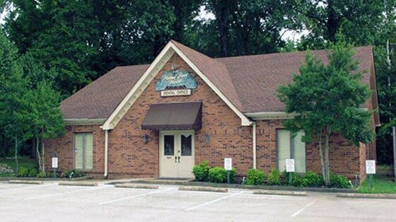 Burgess Dental | 8159 Walnut Grove Rd, Cordova, TN 38018, USA | Phone: (901) 756-8111