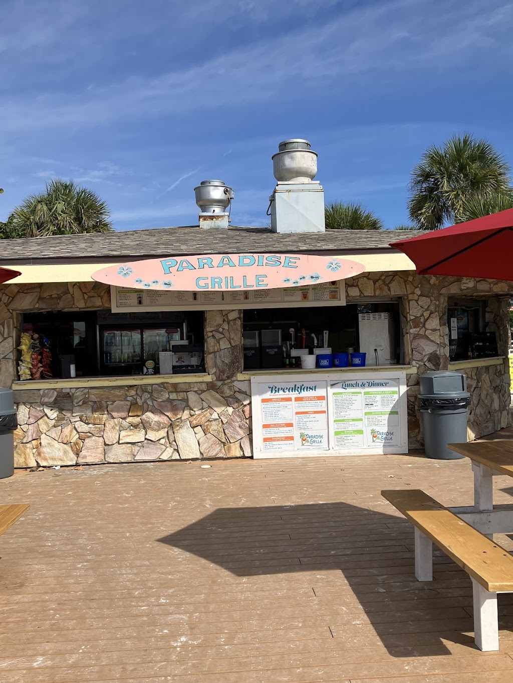 Paradise Grille | 6850 Beach Plaza, St Pete Beach, FL 33706, USA | Phone: (727) 560-5399