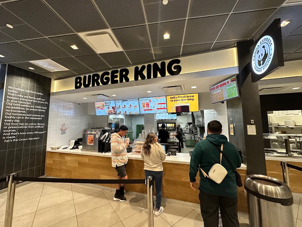 Burger King | 75 Merrick Rd, Robbinsville Twp, NJ 08691, USA | Phone: (866) 394-2493