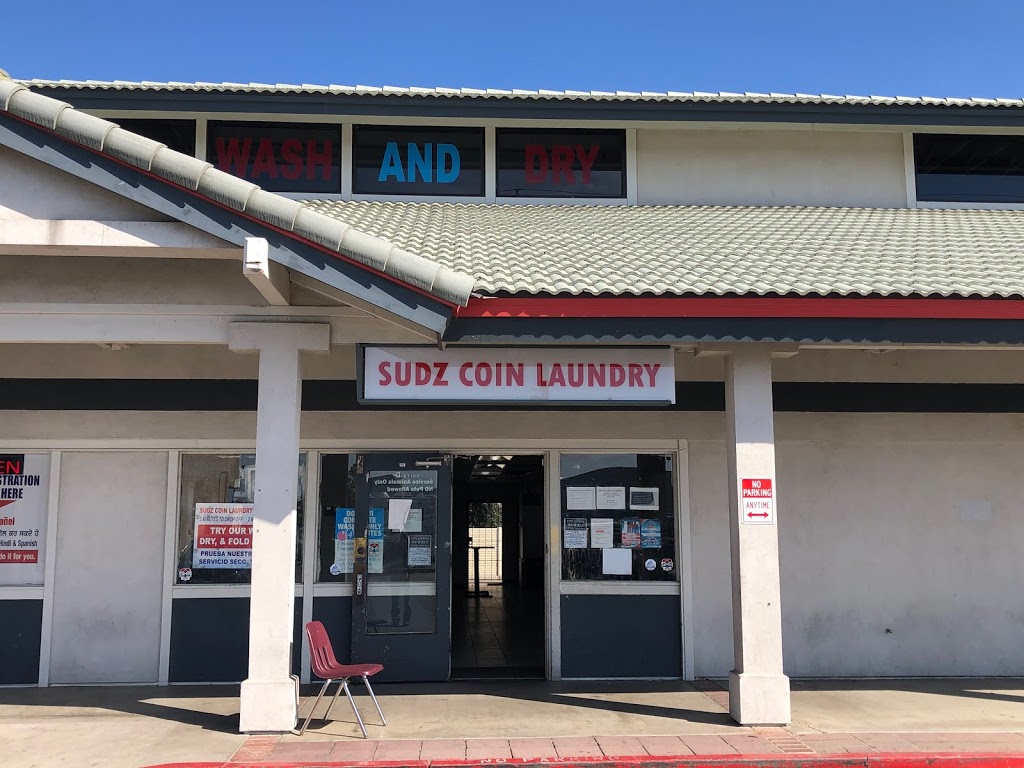 Sudz Coin Laundry | 3150 Panama Ln D, Bakersfield, CA 93313, USA | Phone: (661) 932-7685