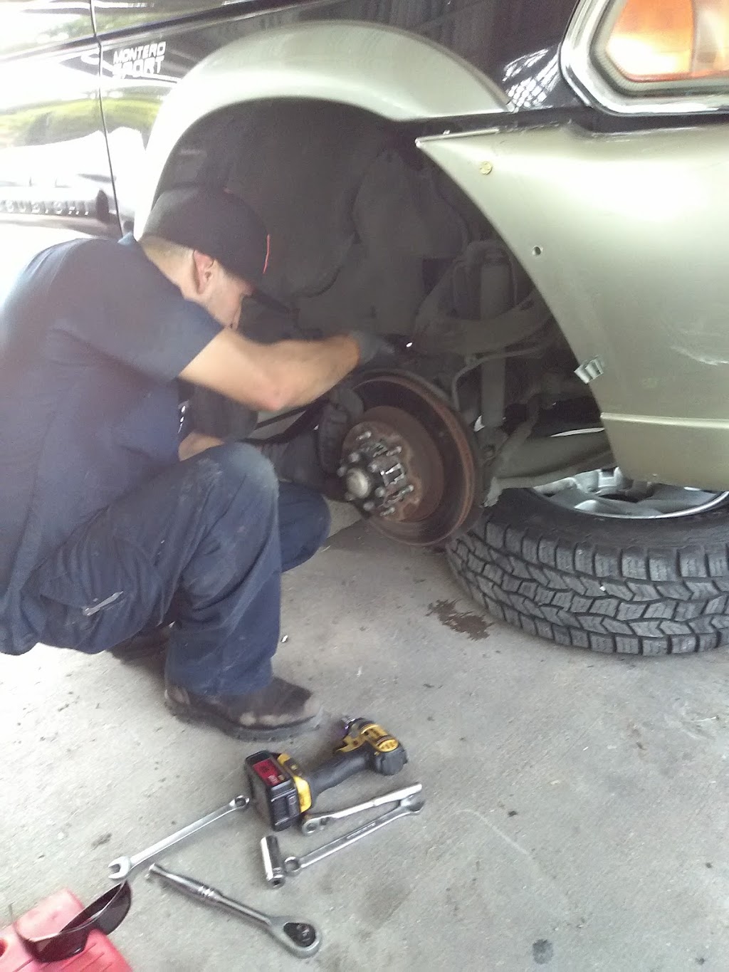 Balazo Mobile Mechanic | 421 Globe Ave, Blue Mound, TX 76131, USA | Phone: (682) 304-8622