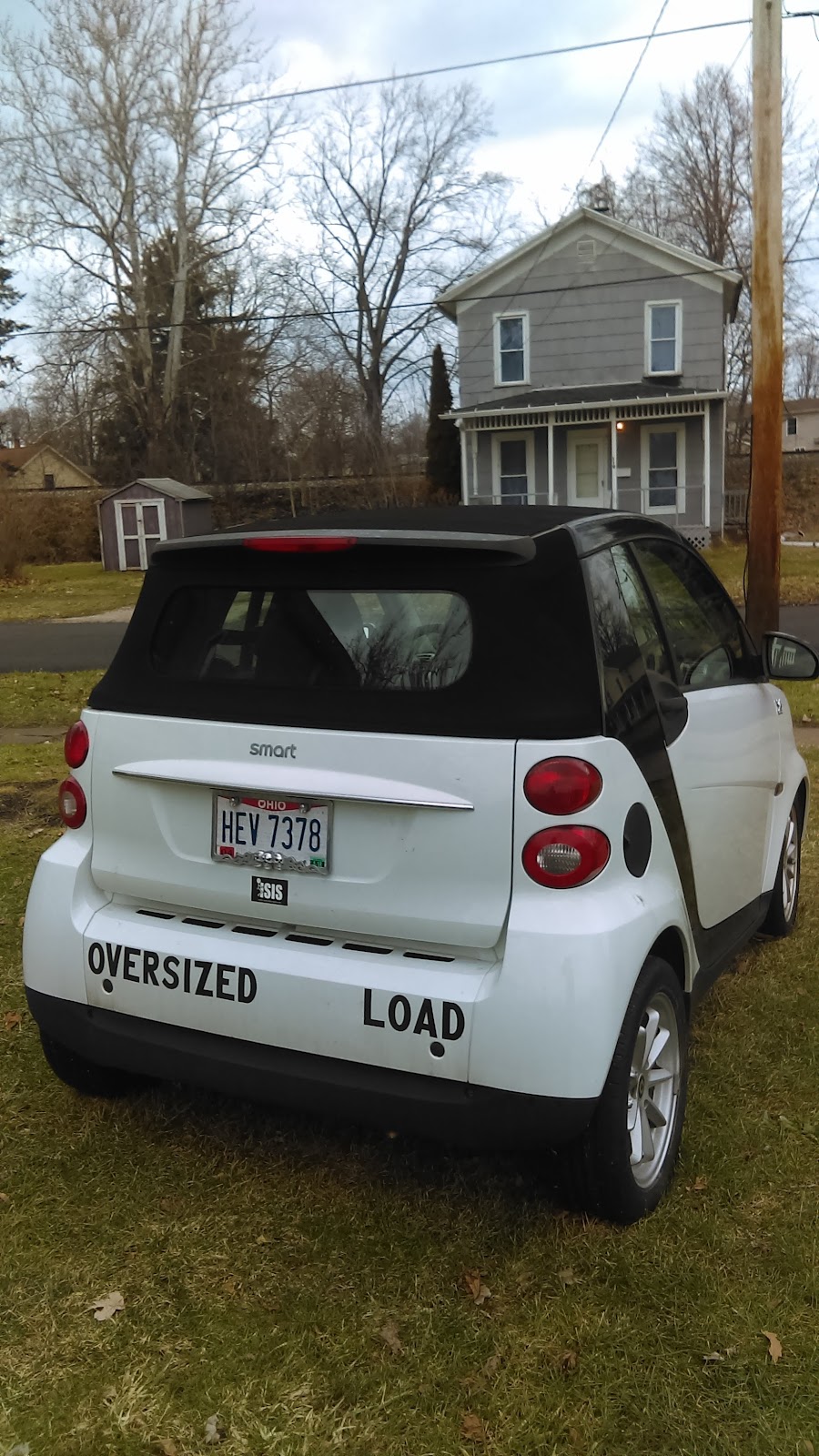 Bennys Coin Laundry | 239 E Main St, Geneva, OH 44041, USA | Phone: (440) 850-1844