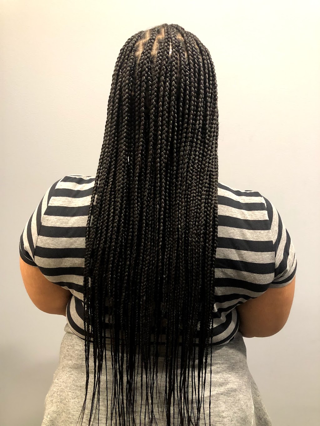 Star Braiding Studio By Karmella | 15906 Crain Hwy #10, Brandywine, MD 20613, USA | Phone: (240) 481-1847