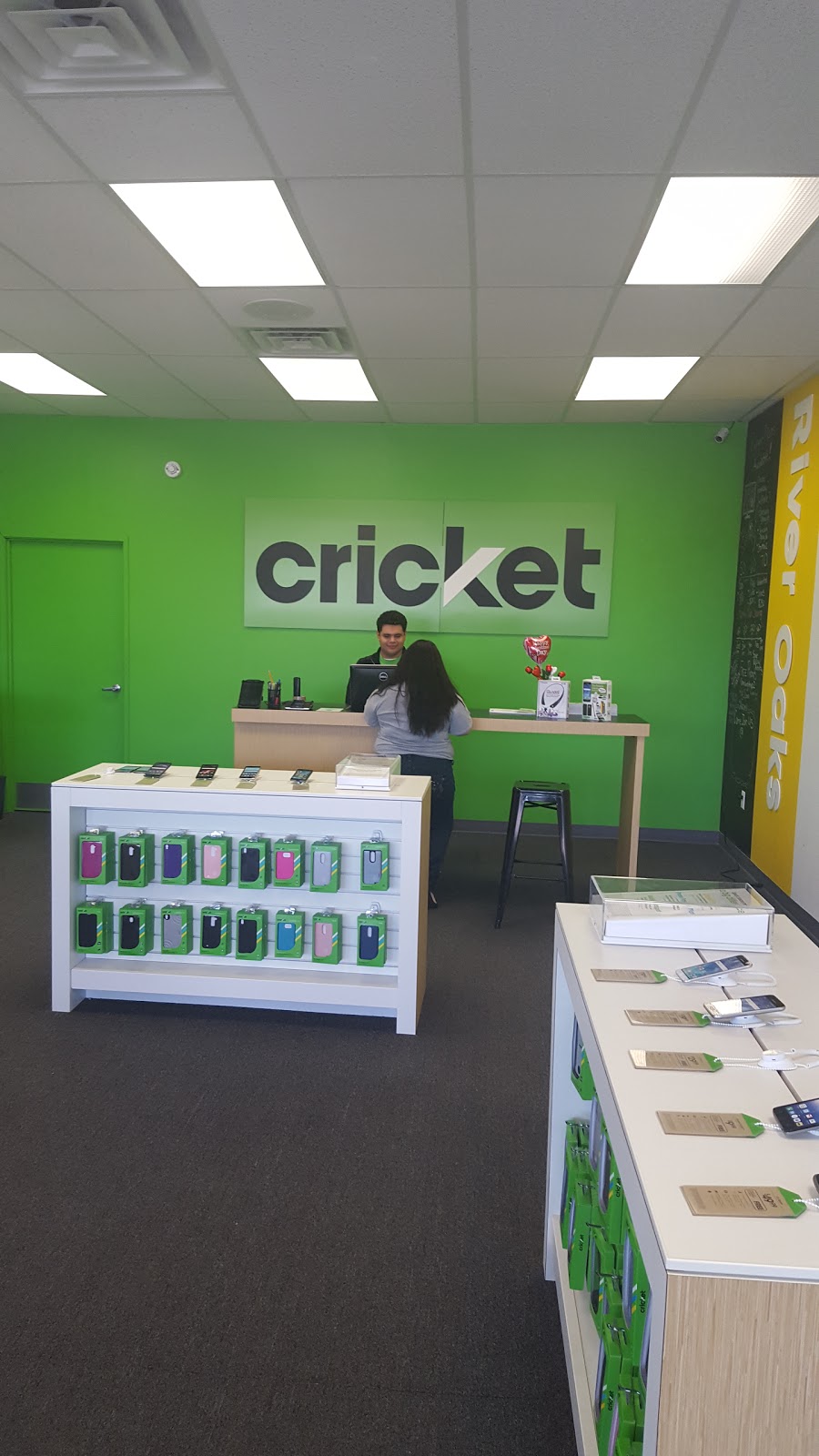 Cricket Wireless Authorized Retailer | 5518 River Oaks Blvd Ste B, River Oaks, TX 76114 | Phone: (817) 887-9994