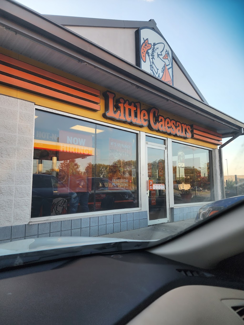 Little Caesars Pizza | 6302 Illinois Rd, Fort Wayne, IN 46804, USA | Phone: (260) 755-2641