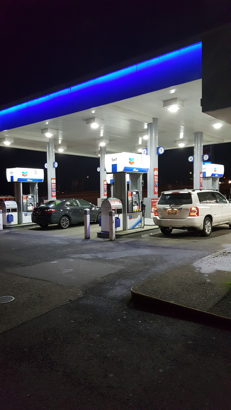 Chevron | 5801 Pioneer St, Ridgefield, WA 98642, USA | Phone: (360) 887-4954