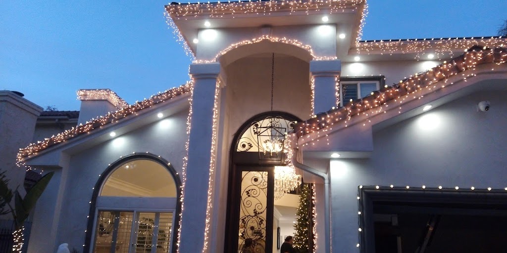 HOUSE STARS (Providing Holiday Lighting Installation and Decor) | 4961 Whitsett Ave Ste#5, Valley Village, Studio City, CA 91607, USA | Phone: (424) 653-6434