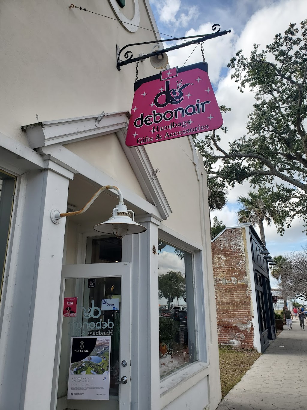 Debonair | 114 Centre St, Fernandina Beach, FL 32034, USA | Phone: (904) 261-6993