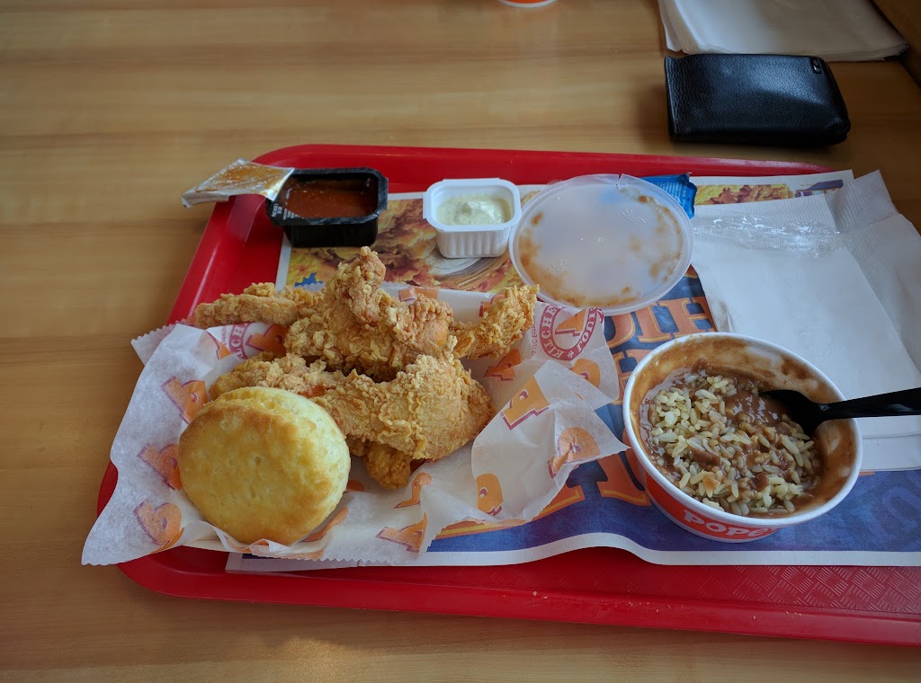 Popeyes Louisiana Kitchen | 1163 US-51, Ponchatoula, LA 70454, USA | Phone: (985) 386-7602