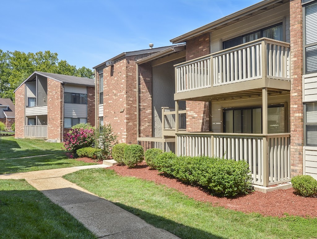Orchard Village Apartments | 115 Pineycliffe Ln, Manchester, MO 63021, USA | Phone: (636) 489-3005
