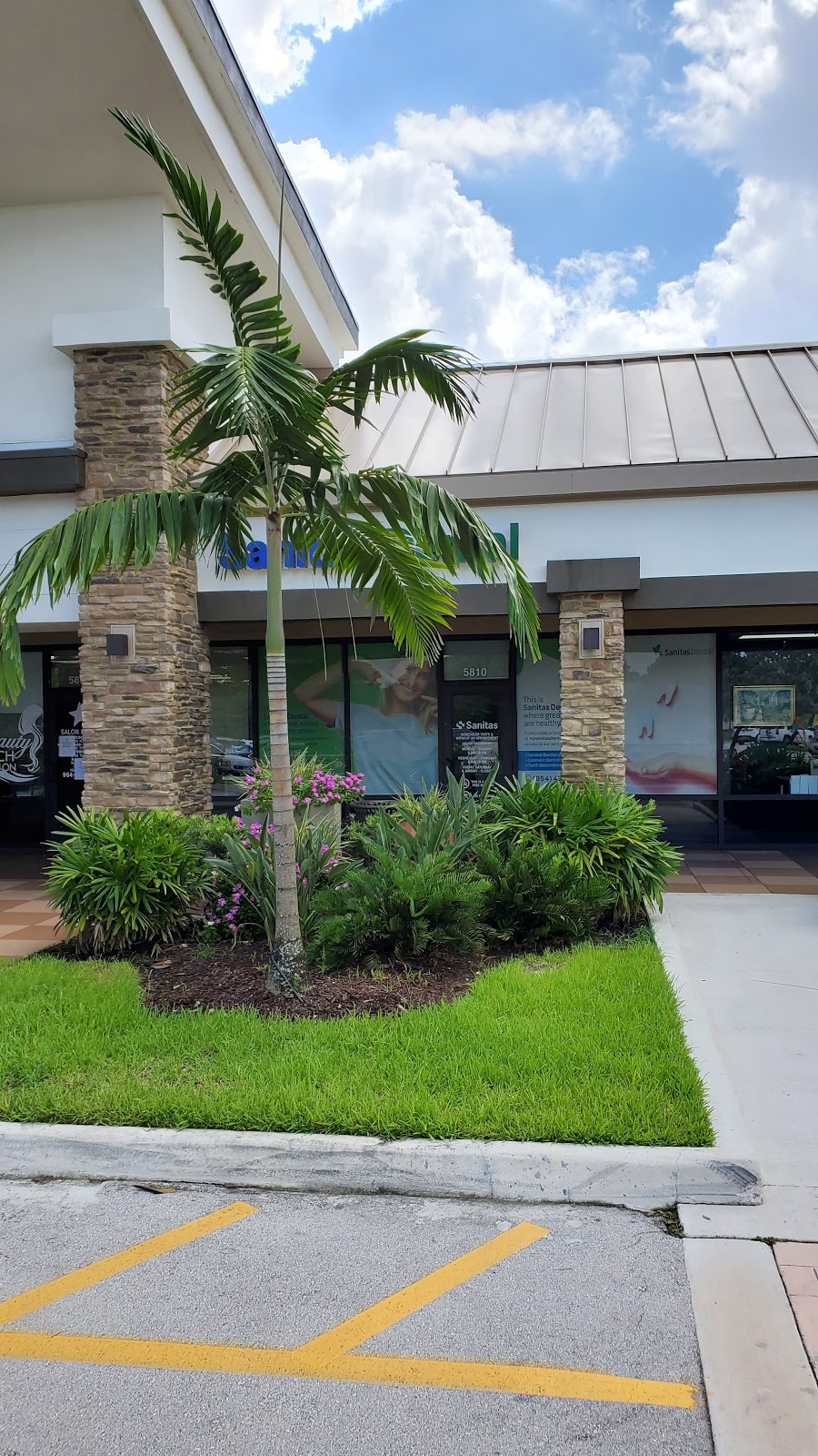 Sanitas Dental Cooper City | 5810 S Flamingo Rd, Cooper City, FL 33330, USA | Phone: (954) 434-3229