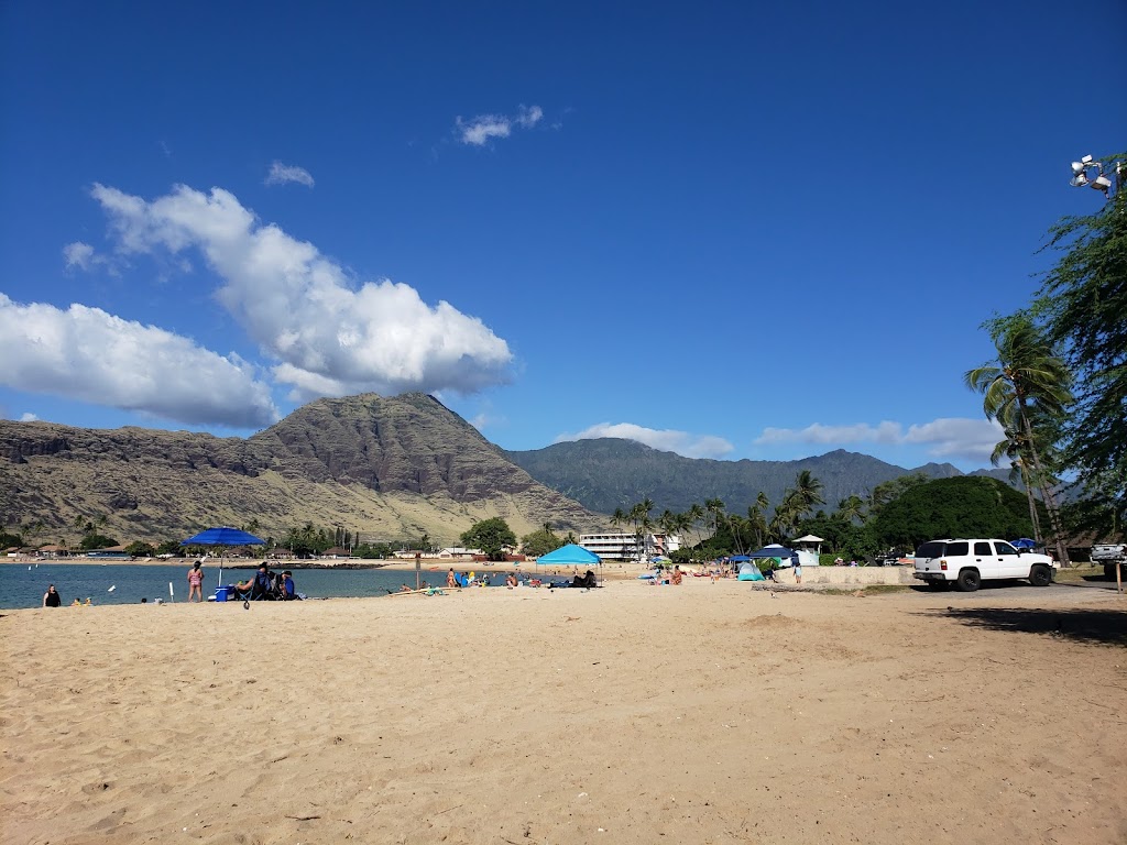 Pōkaʻī Bay Beach Park | 960 Bayview St #85, Waianae, HI 96792, USA | Phone: (808) 780-9772