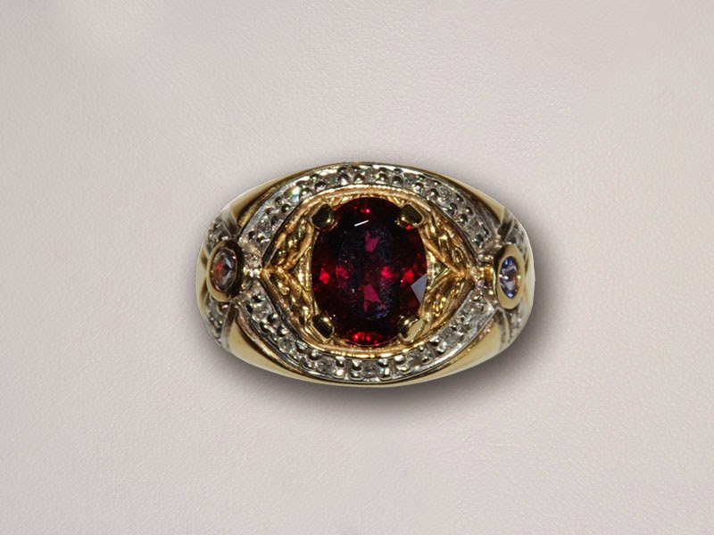John Wallick Jewelers | 10050 W Bell Rd #32, Sun City, AZ 85351, USA | Phone: (623) 972-1000