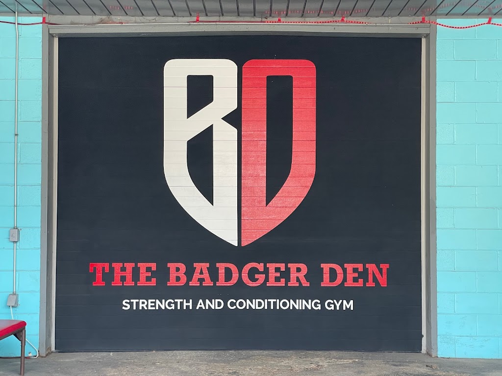 Badger Den Strength | 2716 Atwood Ave, Madison, WI 53704, USA | Phone: (608) 668-6165