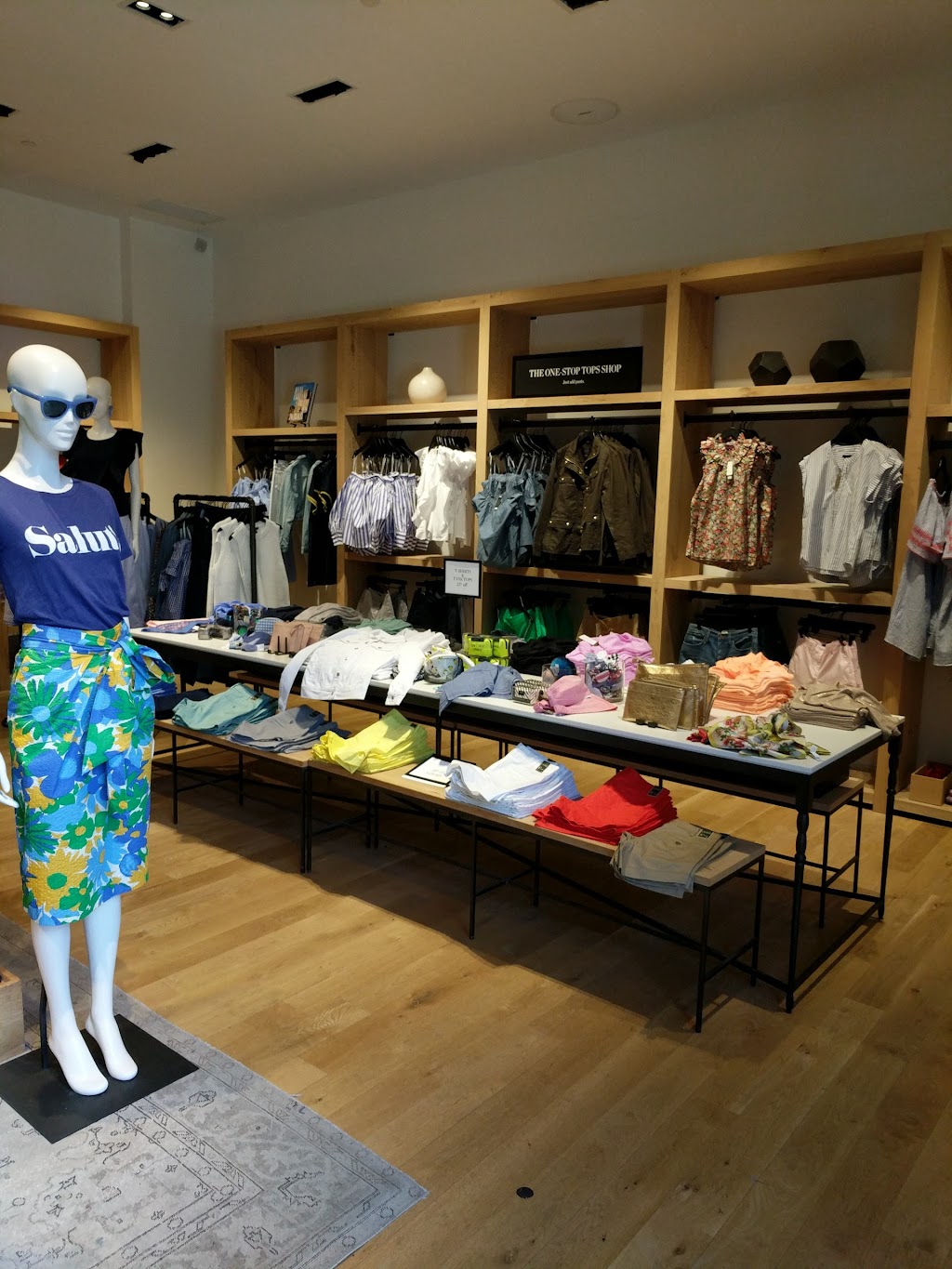 J.Crew | 660 Stanford Shopping Center Space 1020, Palo Alto, CA 94304 | Phone: (650) 462-1190