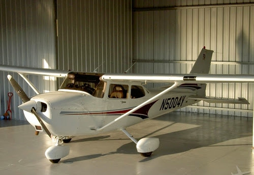 Elon Aviation | 3445 N Aviation Dr, Burlington, NC 27215, USA | Phone: (336) 221-9393