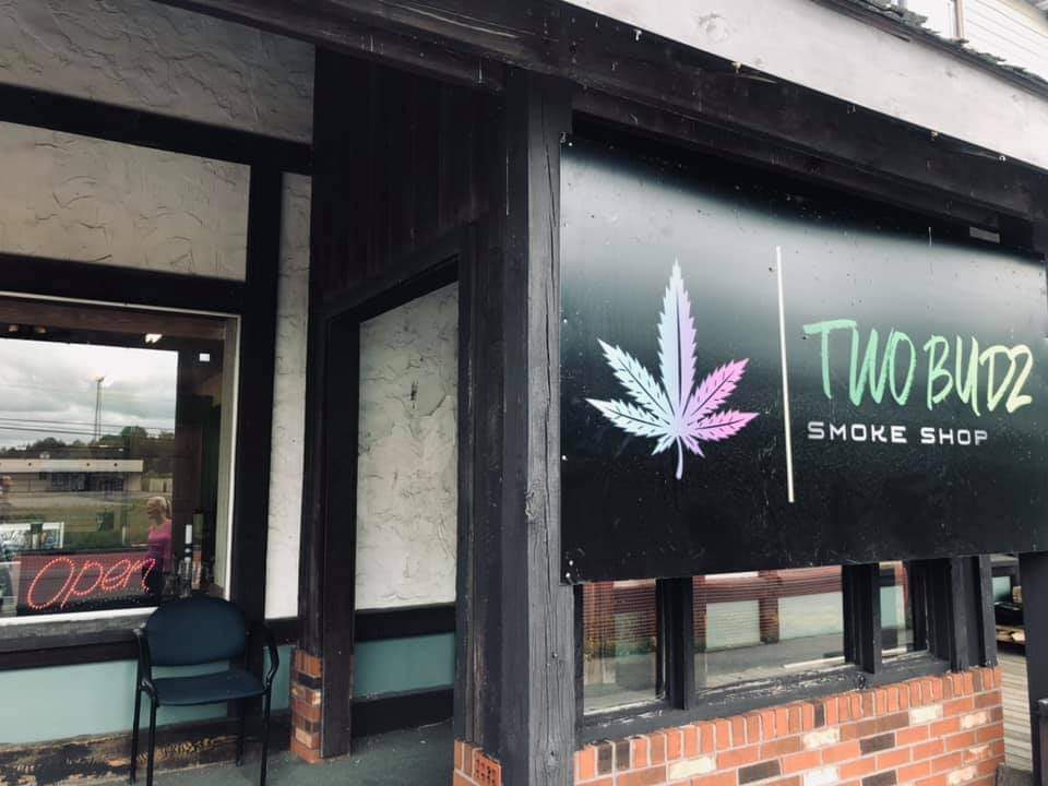 Two Budz | 12178 NY-16, Yorkshire, NY 14173, USA | Phone: (716) 353-0589