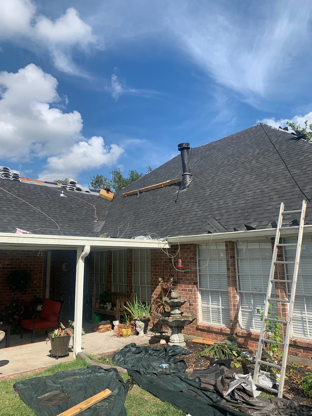 Teal Roofing LLC | 26681 Debra Dr, Denham Springs, LA 70726, USA | Phone: (225) 788-4409