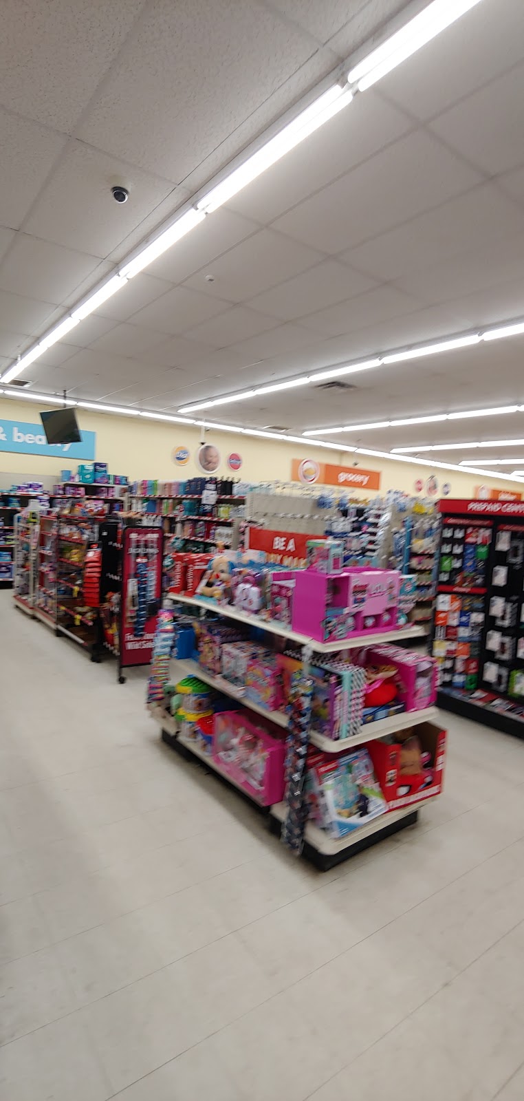 Family Dollar | 8400 Wayne Rd, Romulus, MI 48174, USA | Phone: (734) 858-1986