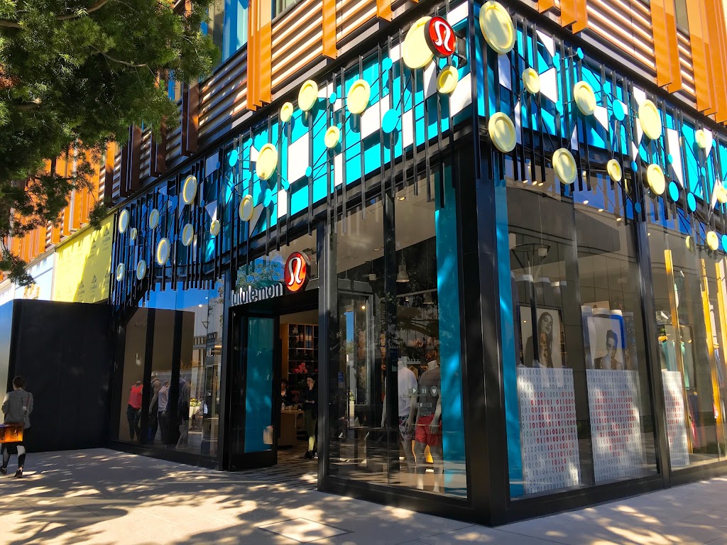 lululemon | 660 Stanford Shopping Center #186A, Palo Alto, CA 94304, USA | Phone: (650) 718-8399