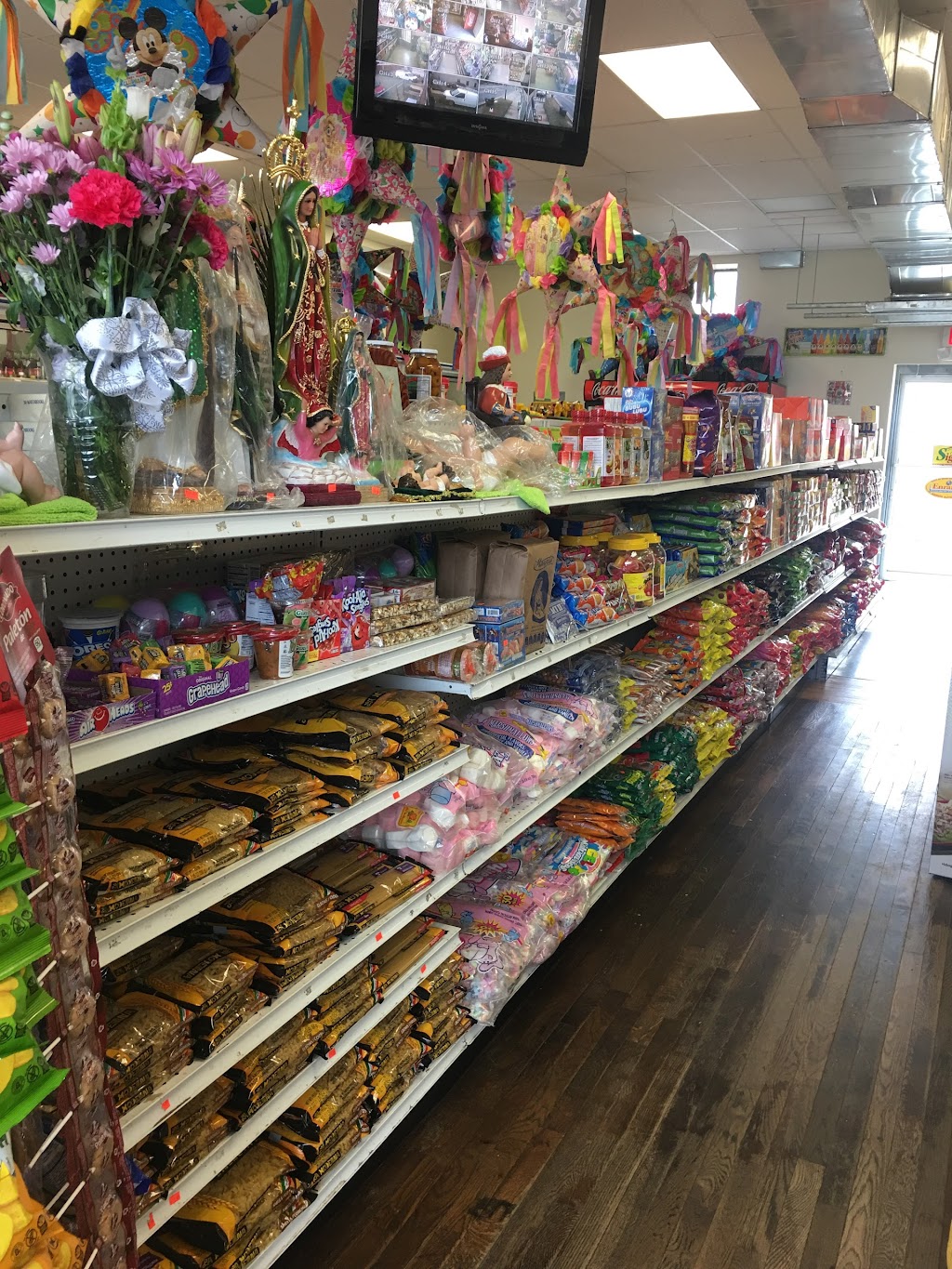 Tienda Mexicana Jazmine | 410 Waughtown St, Winston-Salem, NC 27127, USA | Phone: (336) 722-1009