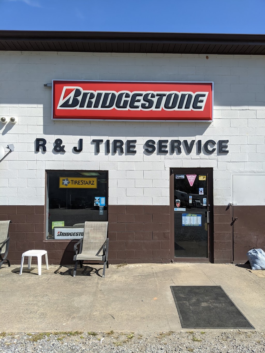 R & J Tire Service, Inc. | 27 Parker Compton Pl, Ridgeway, VA 24148, USA | Phone: (276) 956-8473