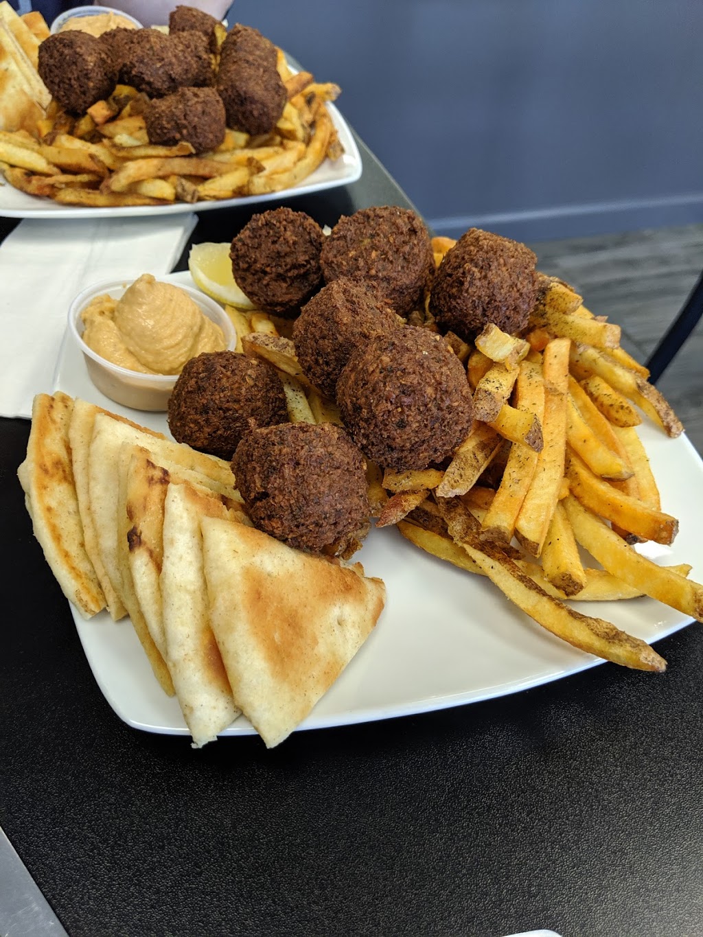 Georgy Gyros | 120 W Ramapo Rd, Garnerville, NY 10923, USA | Phone: (845) 354-4976