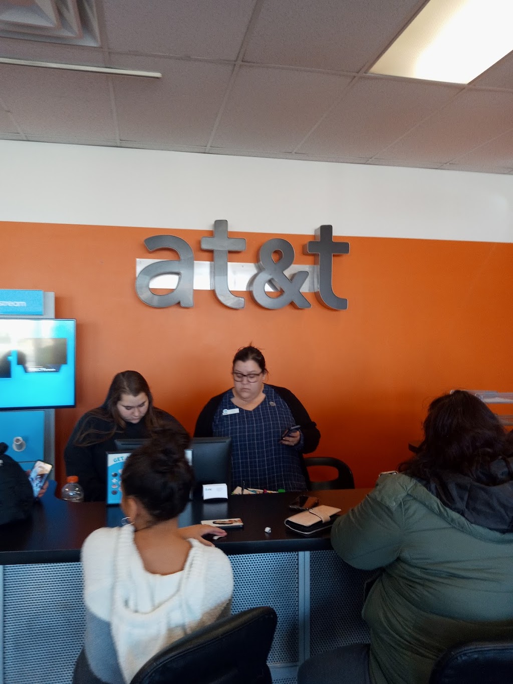 AT&T Store | 2180 Sean Dr #3, Fremont, OH 43420, USA | Phone: (419) 333-0051