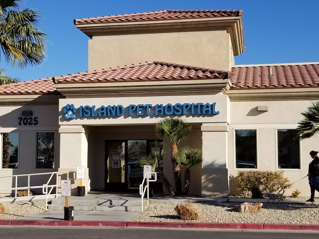 Island Pet Hospital | 7025 W Ann Rd, Las Vegas, NV 89130, USA | Phone: (702) 645-7387