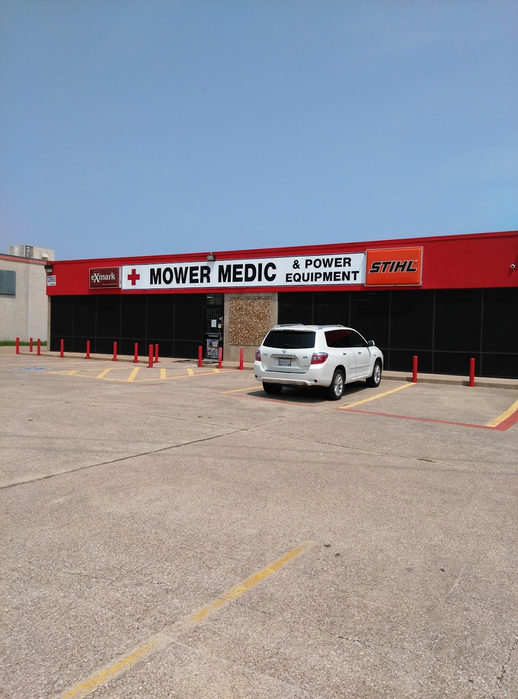 Mower Medic & Power Equipment | 13860 N Stemmons Fwy, Farmers Branch, TX 75234, USA | Phone: (972) 466-9093