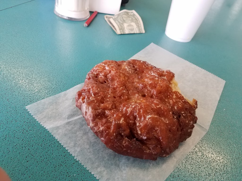 Tasty Boy Donuts | 28345 Telegraph Rd, Flat Rock, MI 48134, USA | Phone: (734) 782-2184