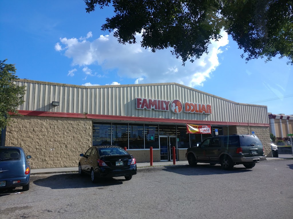 Family Dollar | 8331 N Nebraska Ave, Tampa, FL 33604, USA | Phone: (813) 207-1182