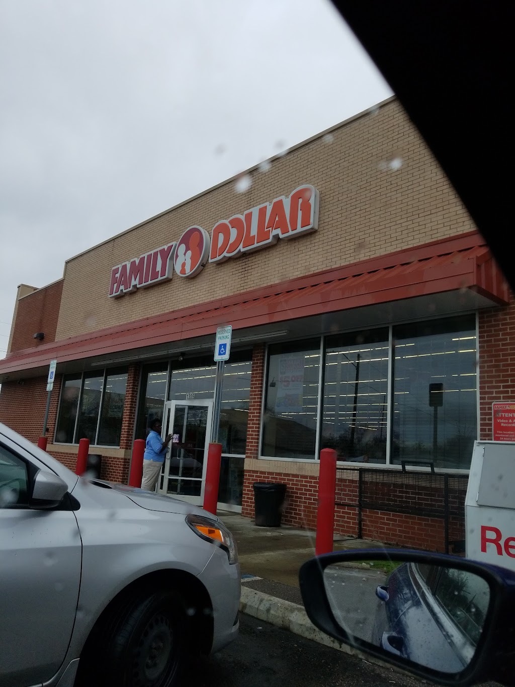 Family Dollar | 1305 Tuscaloosa Ave, Birmingham, AL 35211, USA | Phone: (205) 421-4672