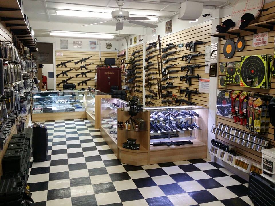 Rock City Guns LLC | 2990 Durham Rd, Roxboro, NC 27573, USA | Phone: (336) 597-2208