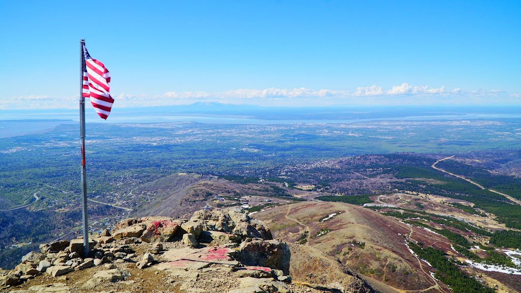 Flattop / Glen Alps Trailhead Parking | Parking lot, 13101 Glen Alps Rd, Anchorage, AK 99516, USA | Phone: (907) 345-5014