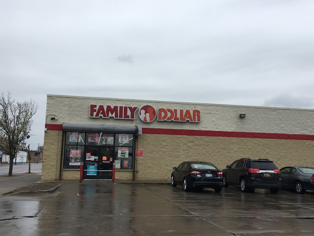 Family Dollar | 16401 Harper Ave, Detroit, MI 48224, USA | Phone: (313) 825-2654