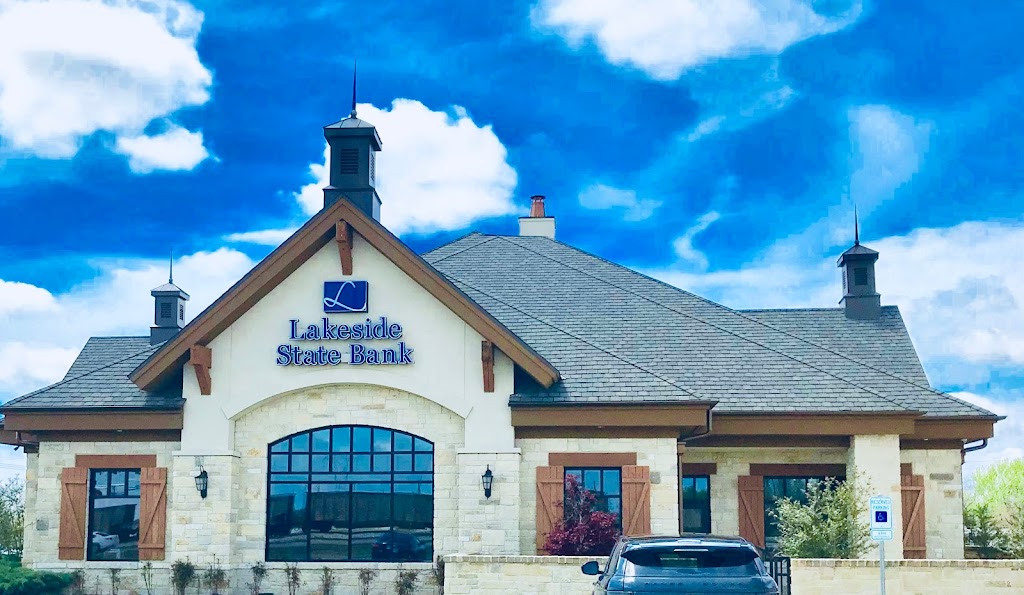 RCB Bank - Formerly Lakeside State Bank | 6695 E 400 Rd, Oologah, OK 74053, USA | Phone: (918) 443-2474