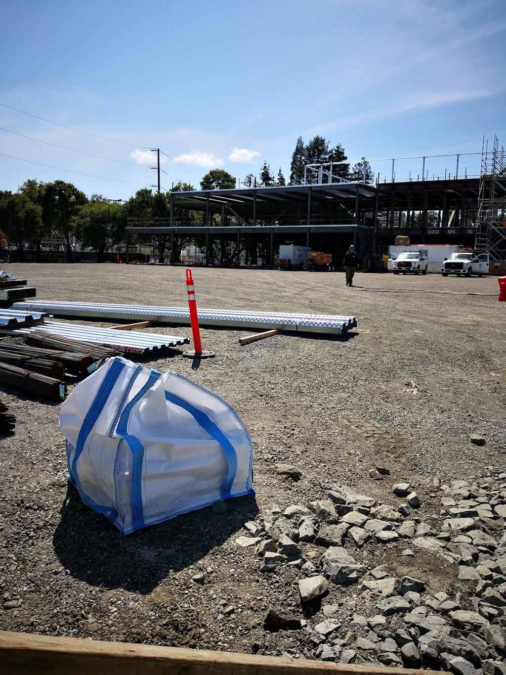 Kelly Park | 100 Terminal Ave, Menlo Park, CA 94025, USA | Phone: (650) 330-2220