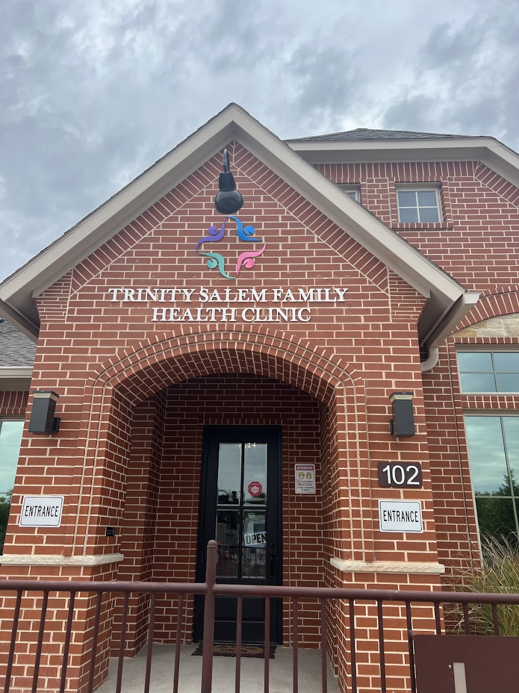 Trinity Salem Family Health Clinic | 1007 Legacy Ranch Rd suite 102, Waxahachie, TX 75165, USA | Phone: (972) 666-8111