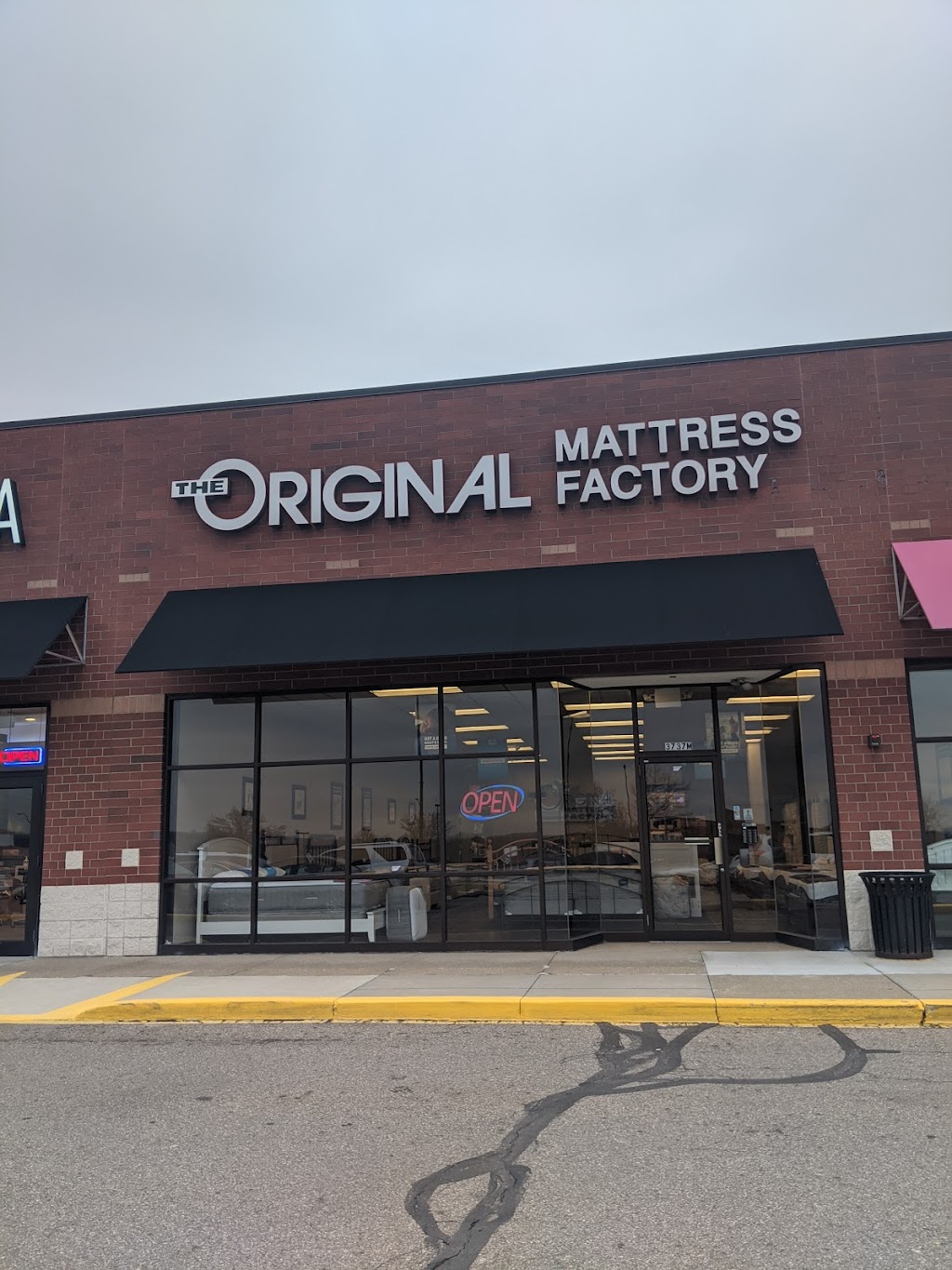 The Original Mattress Factory | Shops of, 3737 W Market St, Fairlawn, OH 44333, USA | Phone: (330) 665-4699