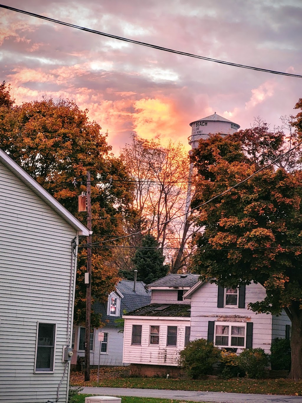 Lighthouse Motel | 1564 Van Buren St, Burt, NY 14028, USA | Phone: (716) 778-7270