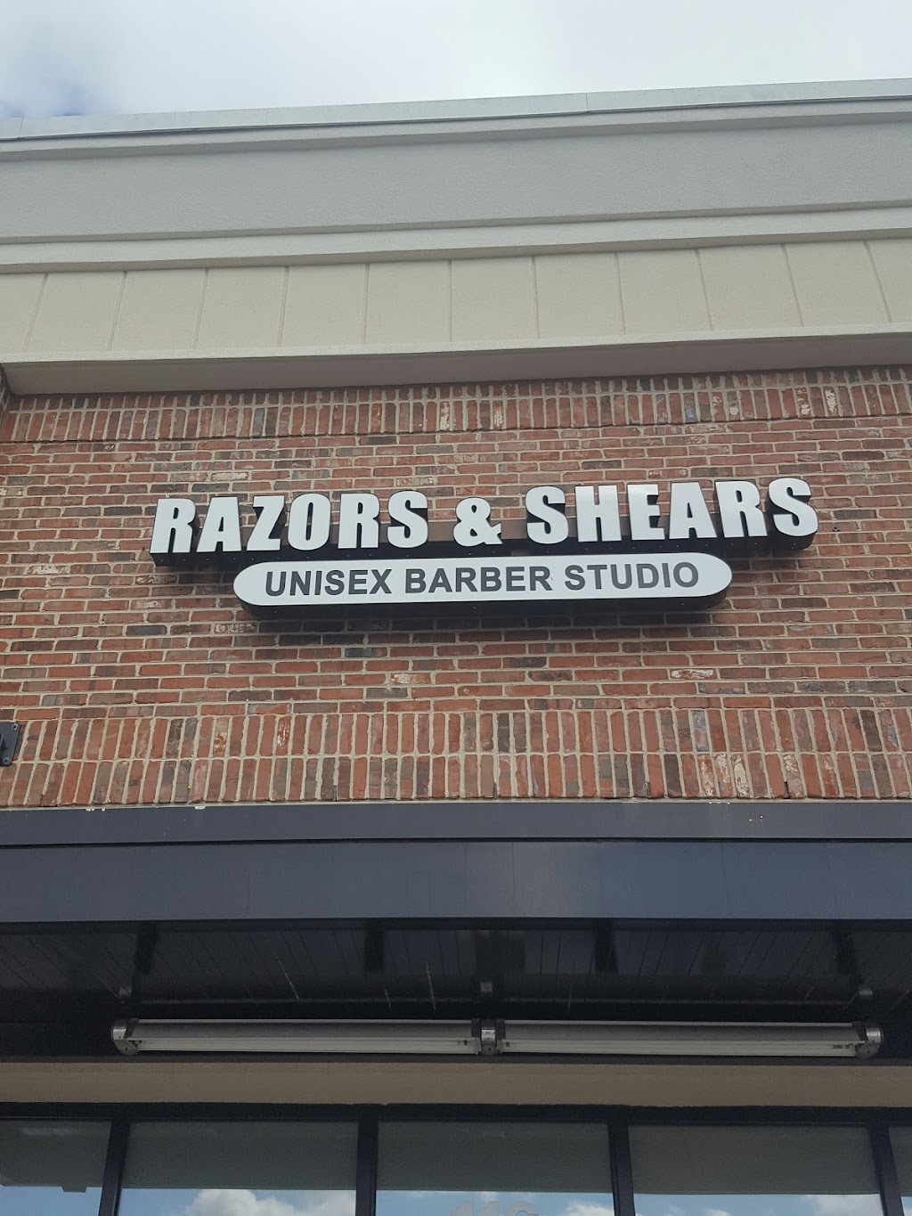 rsunisexbarberstudio | 13654 Capital Blvd, Wake Forest, NC 27587, USA | Phone: (919) 491-3511